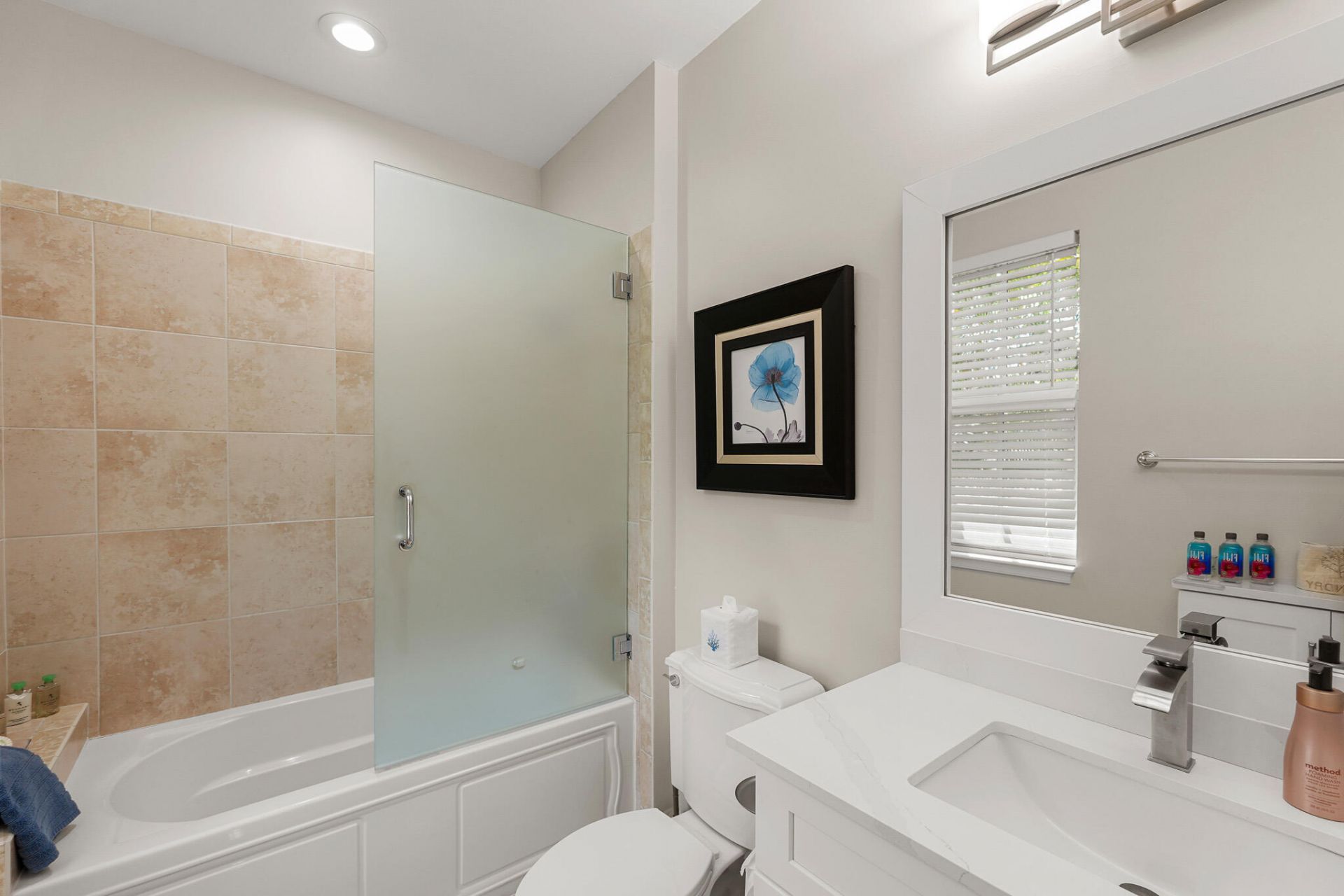 3940 N Flagler Drive, Unit 203, West Palm Beach, FL 33407 Photo