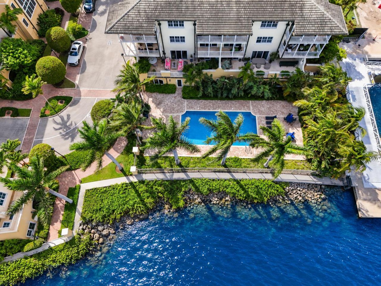 3940 N Flagler Drive, Unit 203, West Palm Beach, FL 33407 Photo