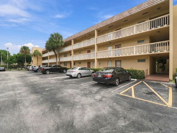 6350 NW 62ND Street, Unit 212, Tamarac, FL 33319