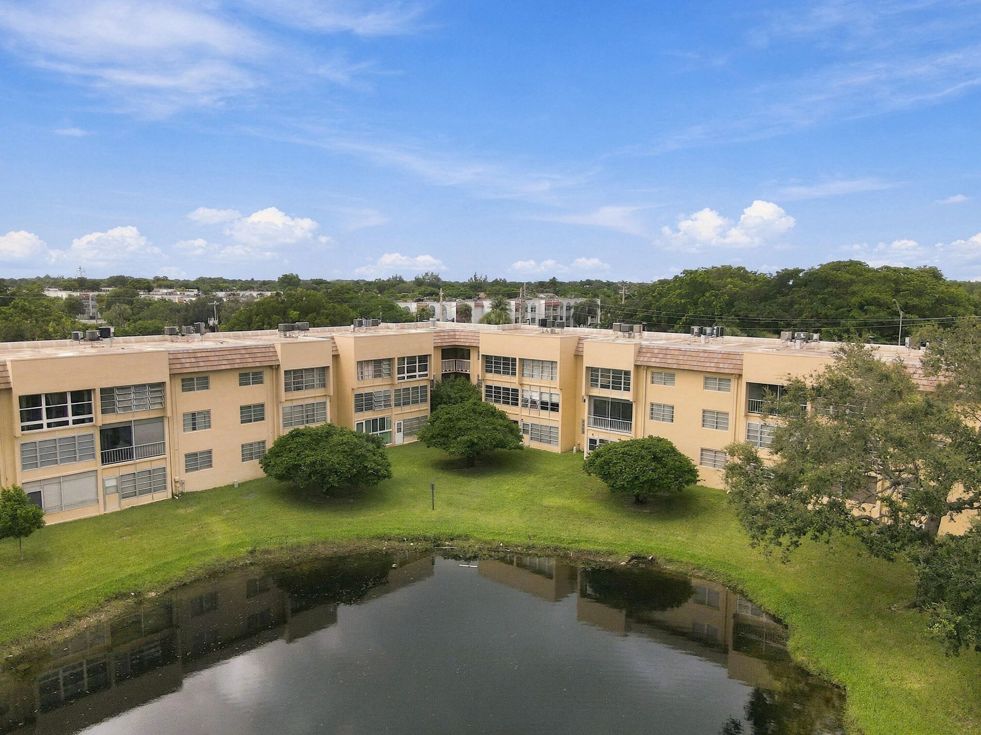 6350 NW 62nd Street, Unit 212, Tamarac, FL 33319 Photo