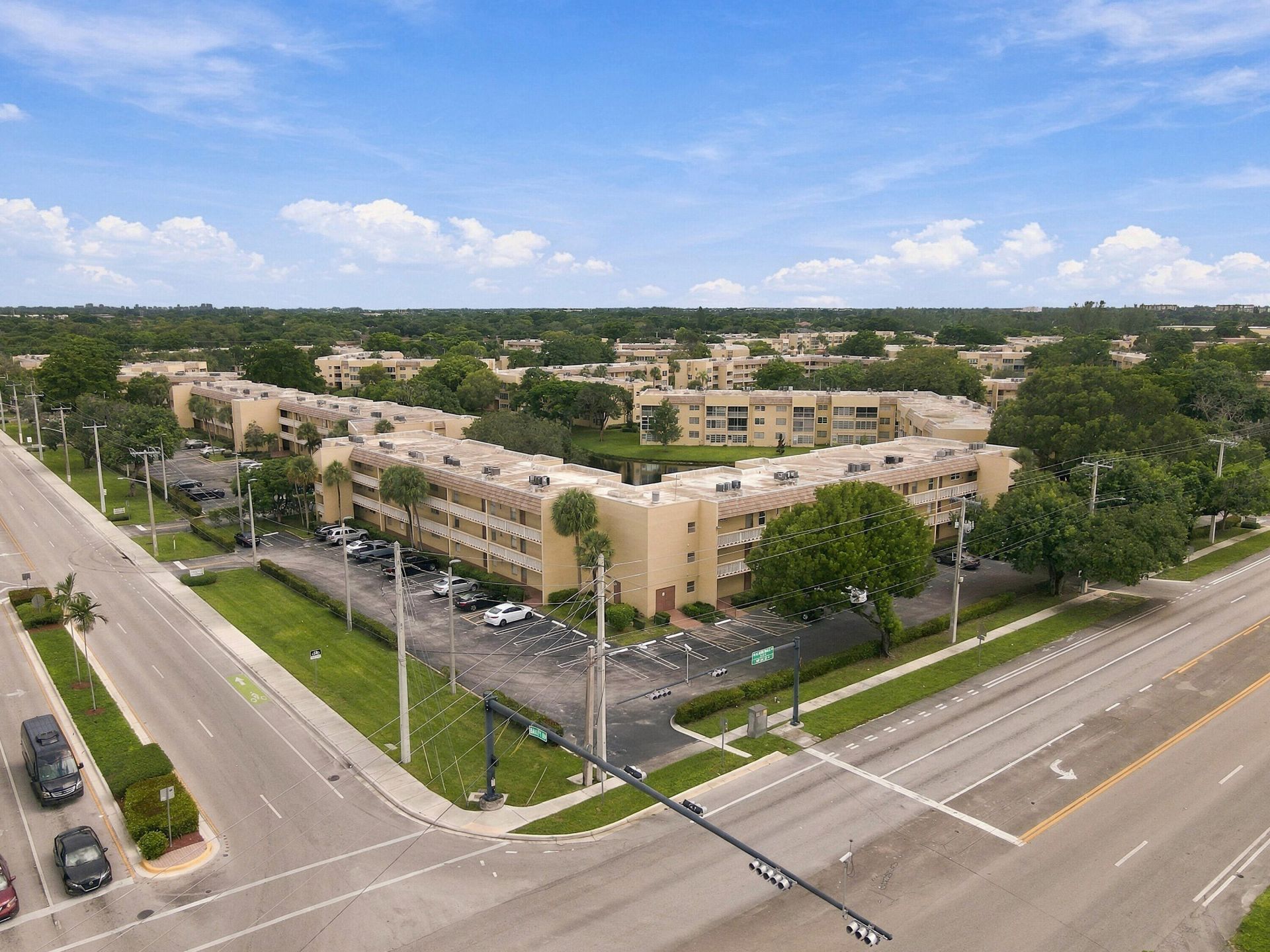 6350 NW 62nd Street, Unit 212, Tamarac, FL 33319 Photo
