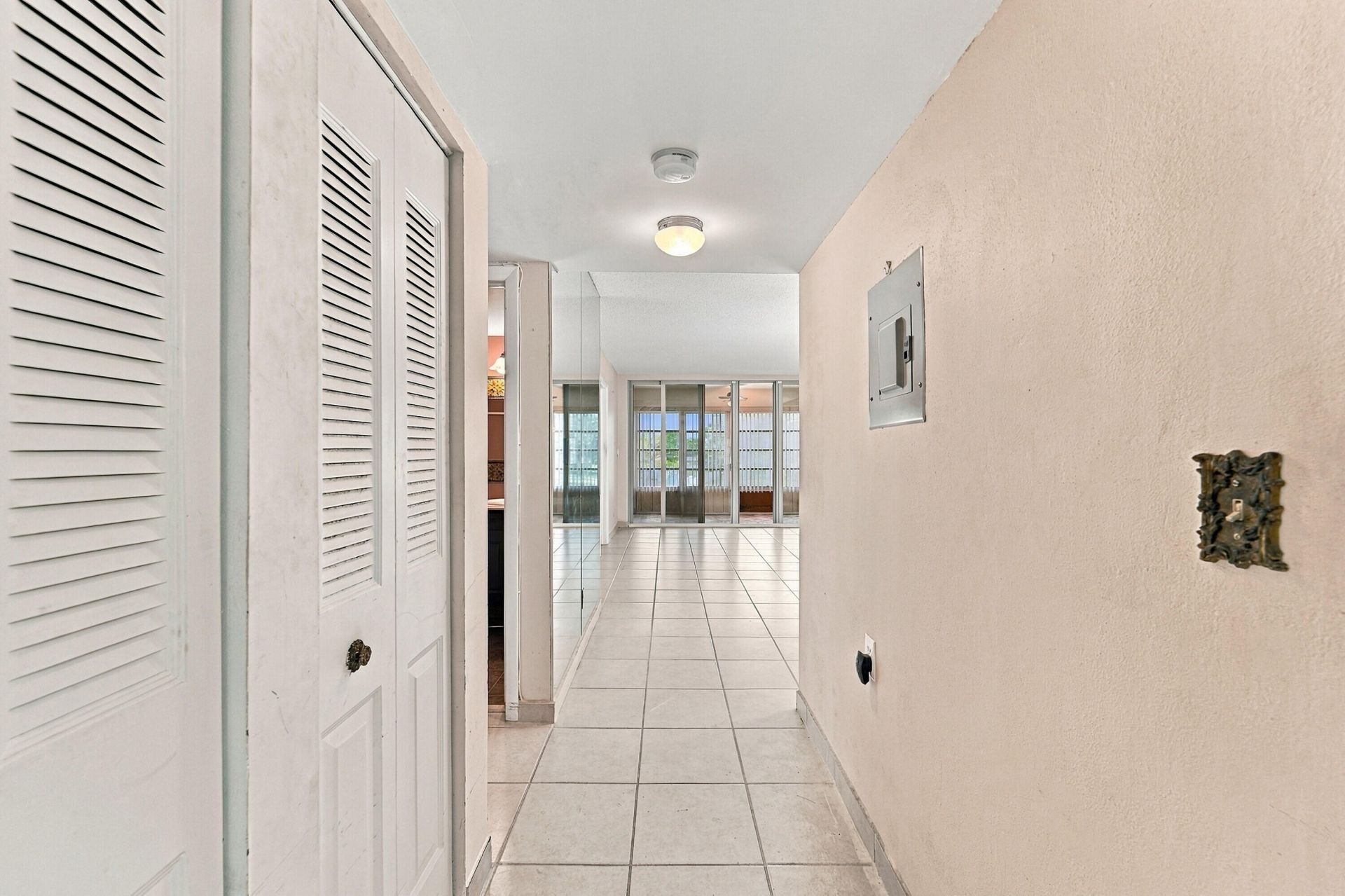 6350 NW 62nd Street, Unit 212, Tamarac, FL 33319 Photo