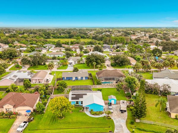 1615 SW Alberca Lane, Port St. Lucie, FL 34953