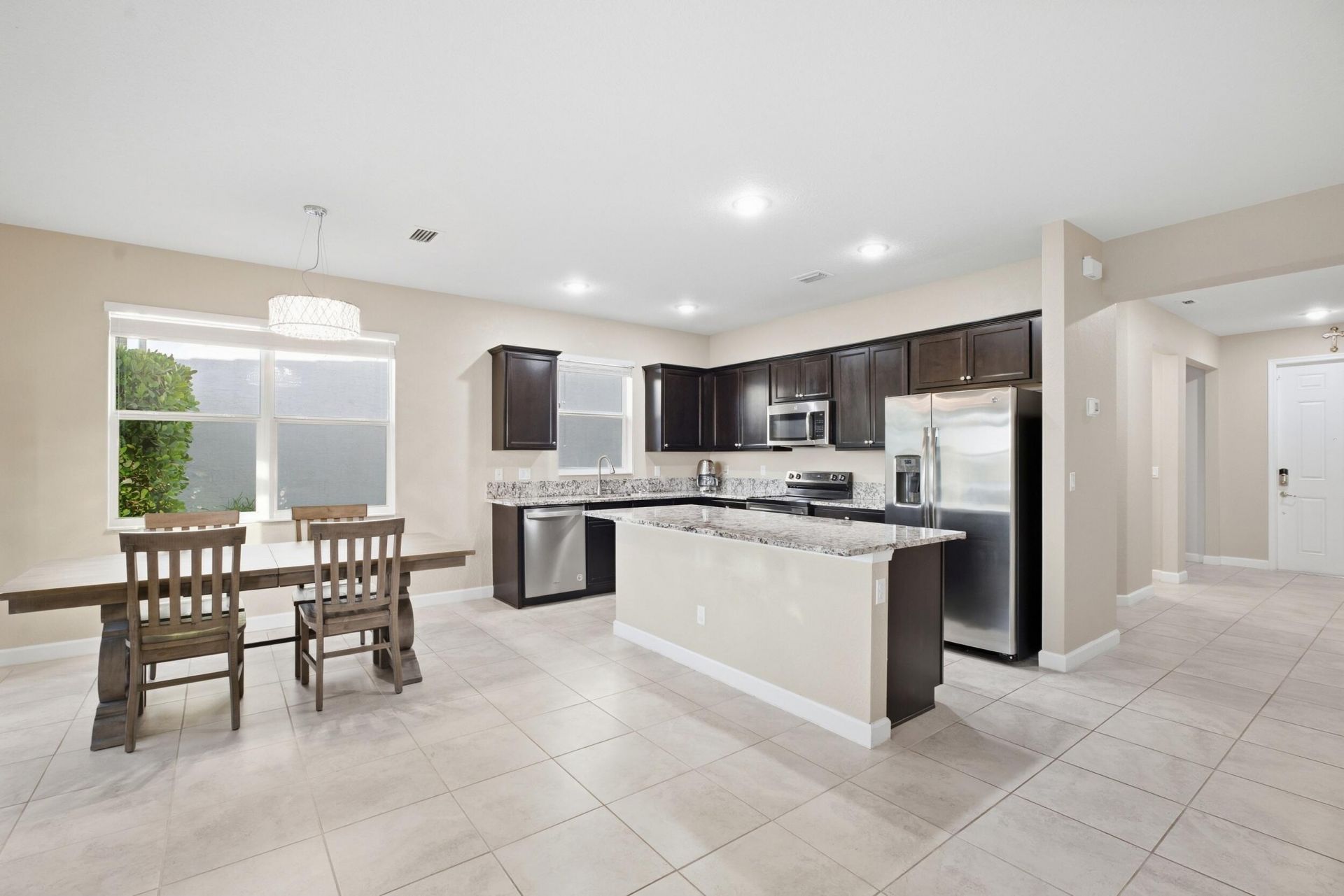 7730 NW Gladwell Lane, Port Saint Lucie, FL 34987 Photo