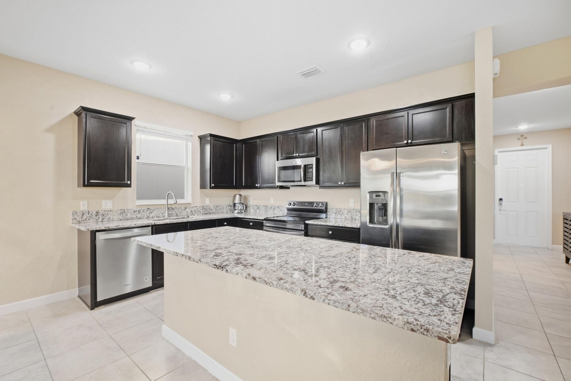 7730 NW Gladwell Lane, Port Saint Lucie, FL 34987 Photo
