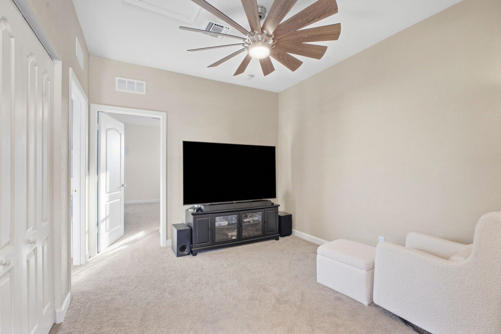 7730 NW Gladwell Lane, Port Saint Lucie, FL 34987 Photo