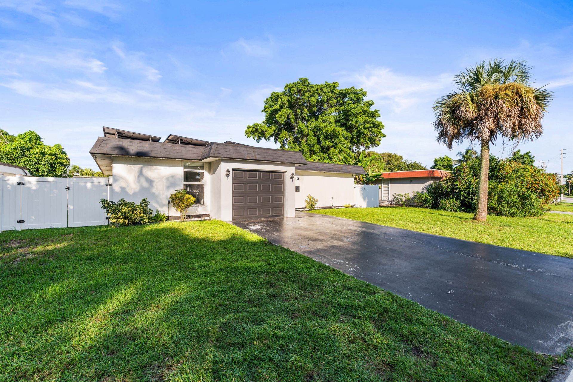 6408 Brookwood Boulevard, Tamarac, FL 33321 Photo