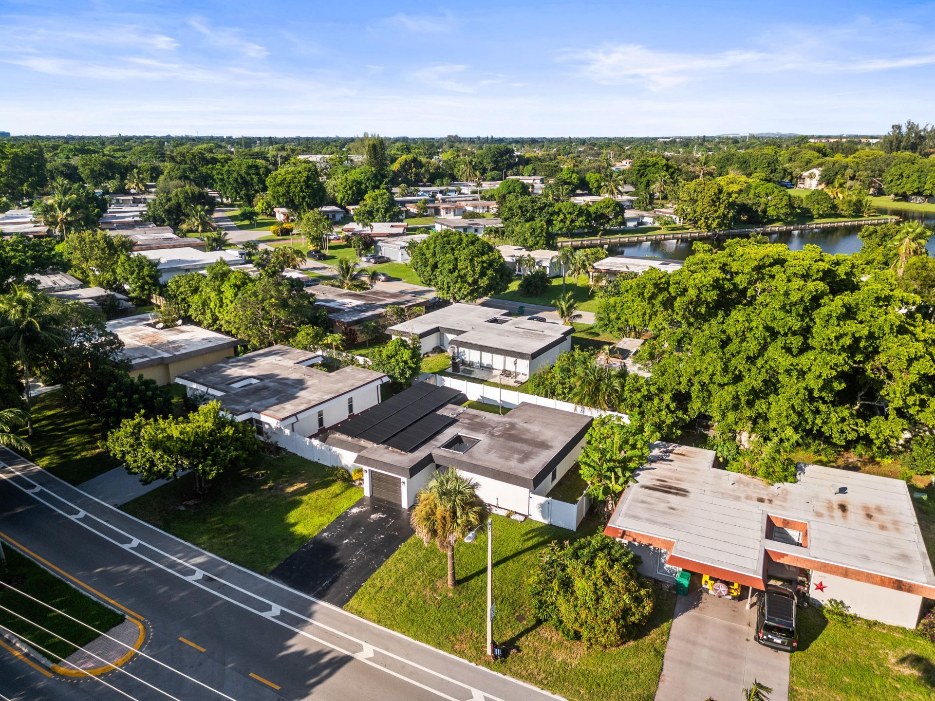 6408 Brookwood Boulevard, Tamarac, FL 33321 Photo