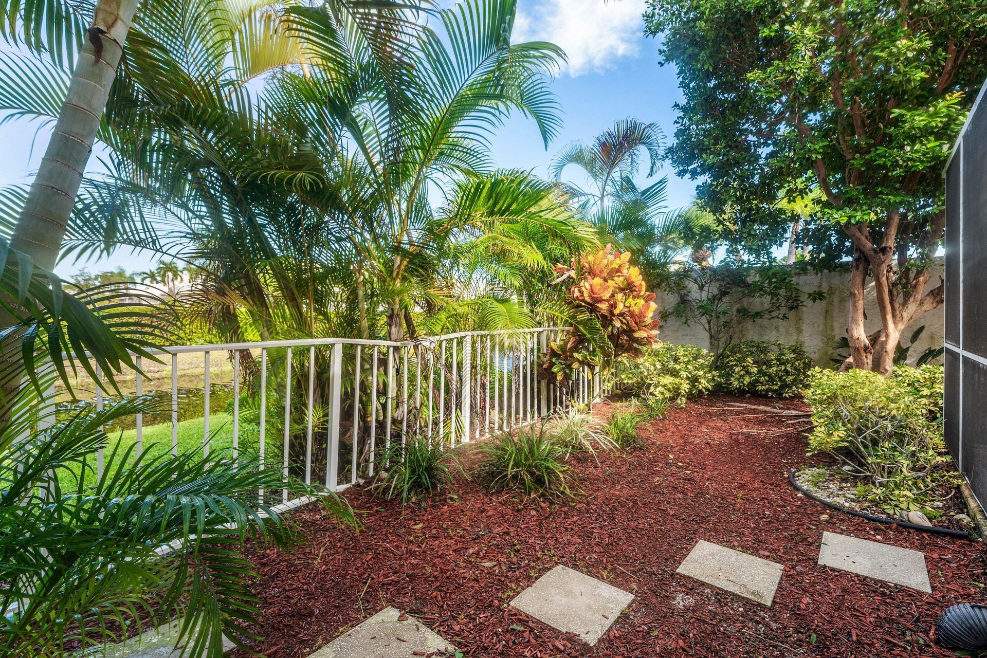 12 Elgin Lane, Palm Beach Gardens, FL 33418 Photo