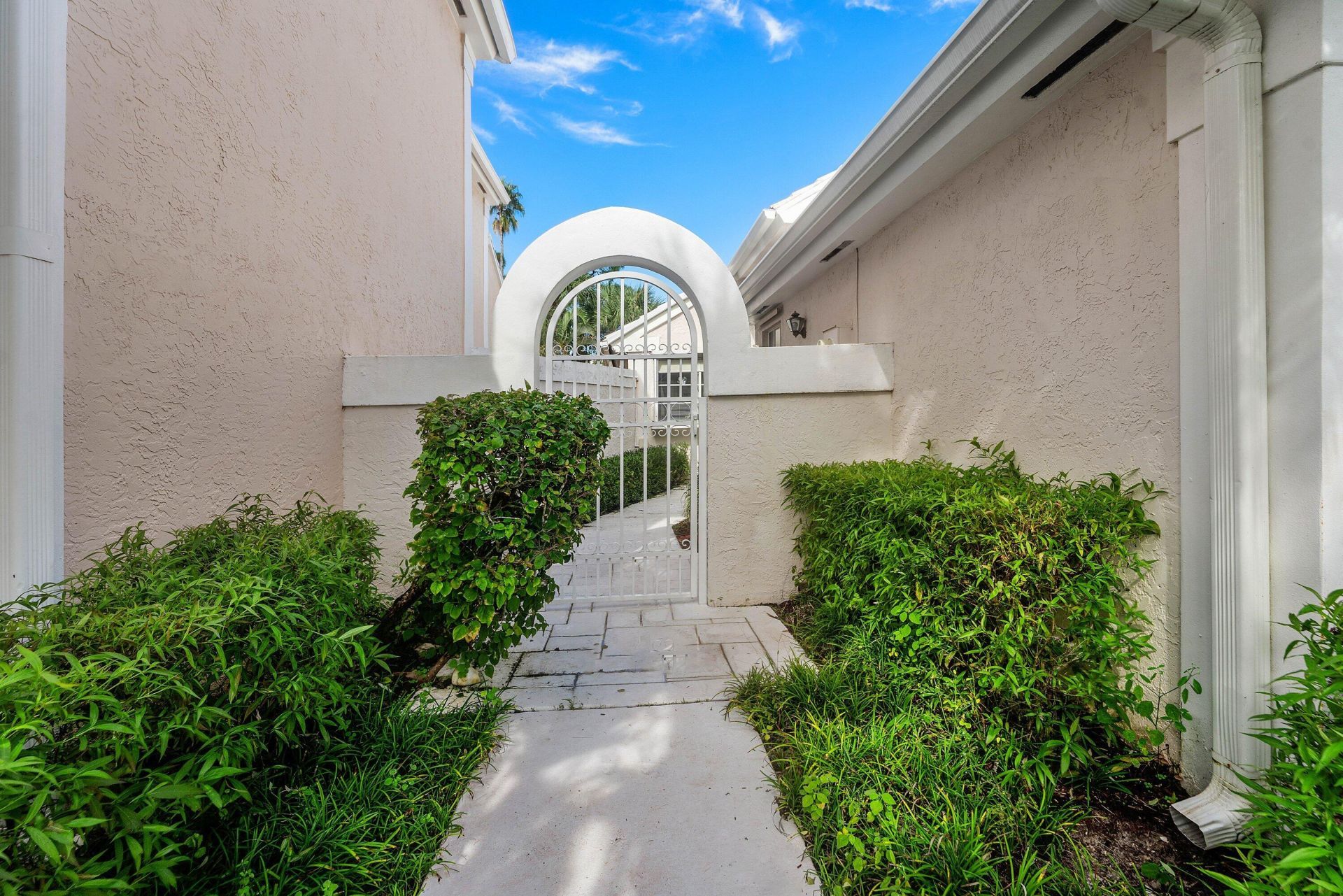 12 Elgin Lane, Palm Beach Gardens, FL 33418 Photo