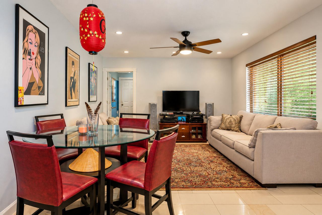 639 Madeline Court, West Palm Beach, FL 33413 Photo
