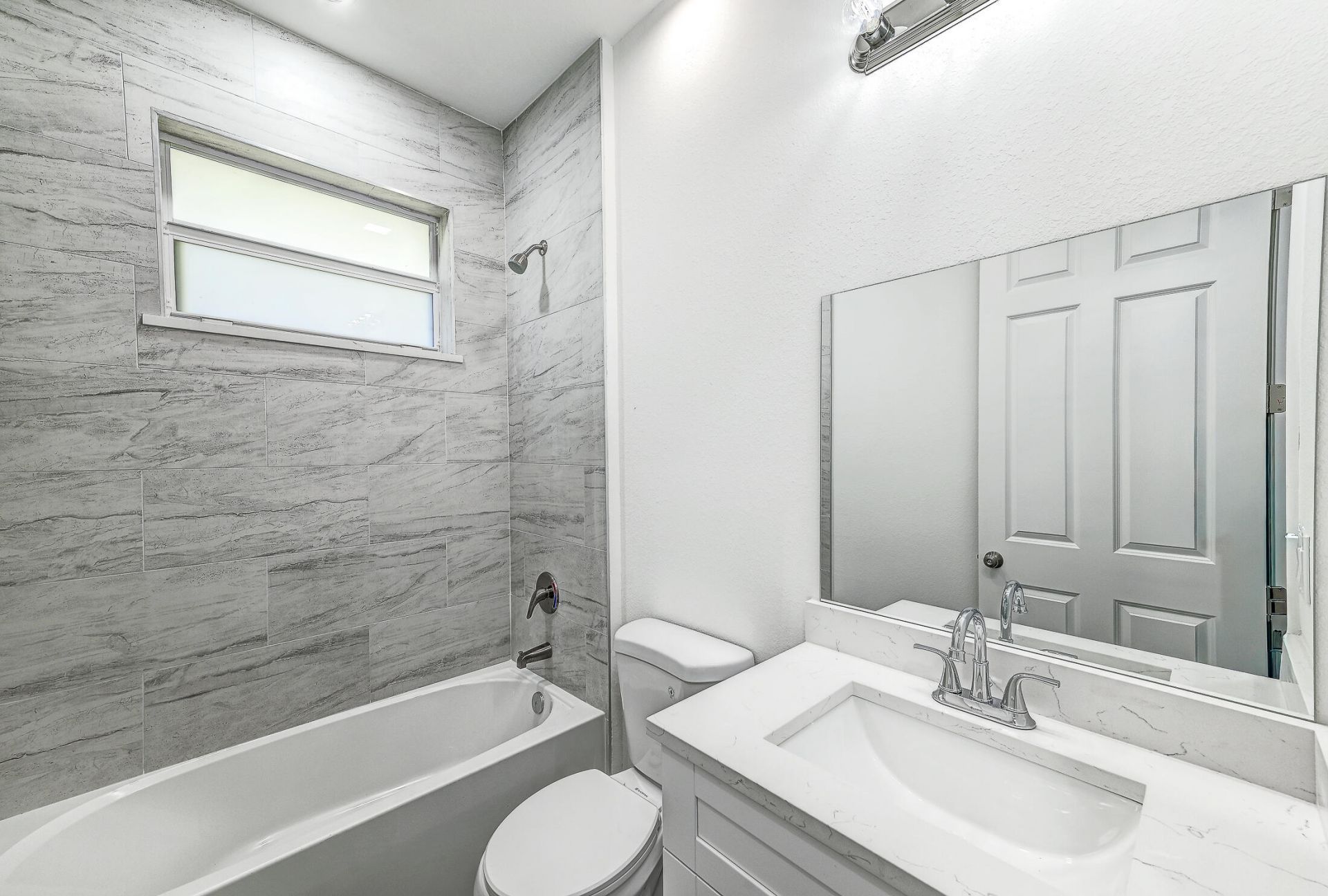 370 Chalet Avenue S, Lehigh Acres, FL 33974 Photo