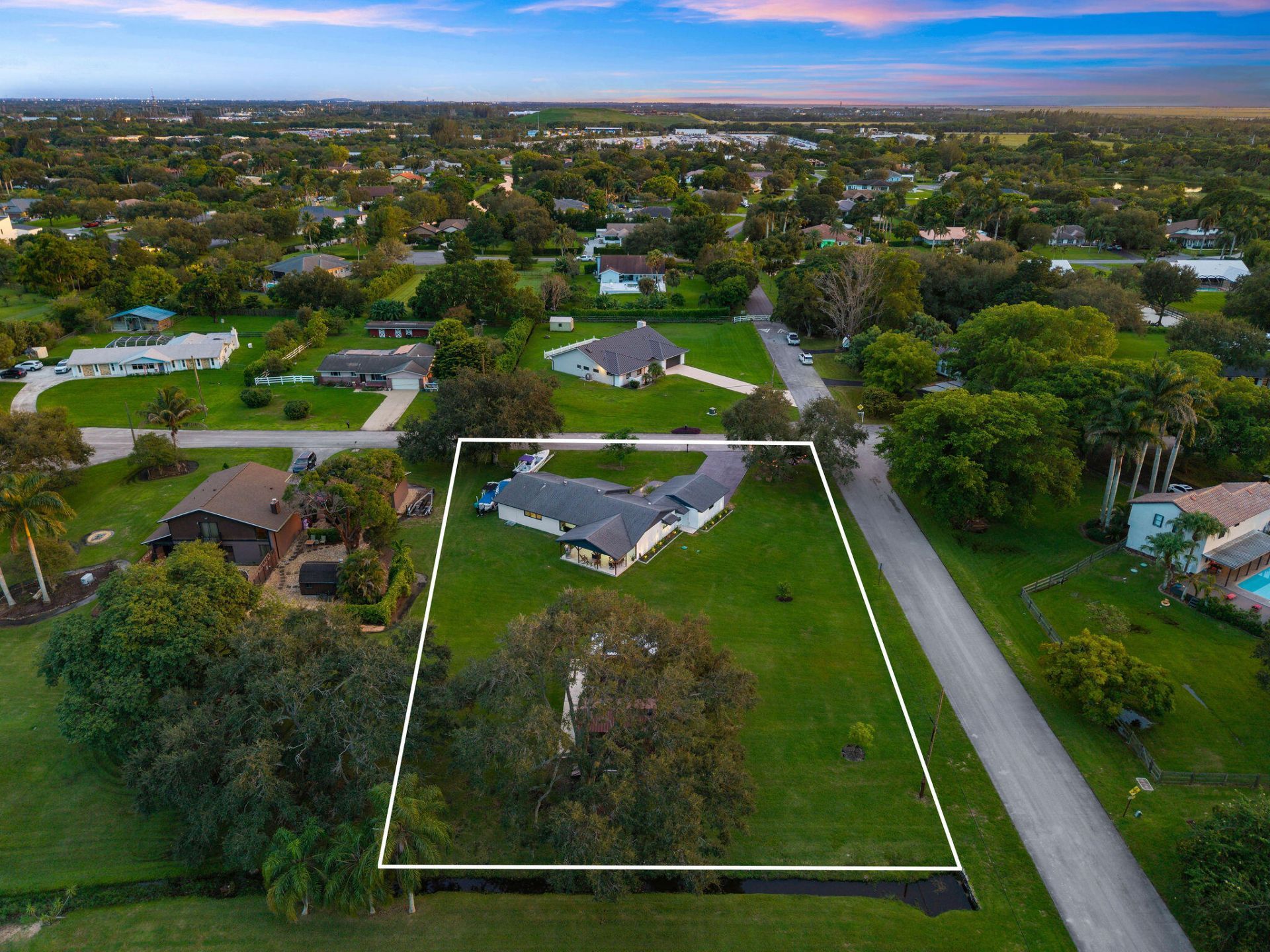 20421 SW 50th Place, Southwest Ranches, FL 33332 Photo