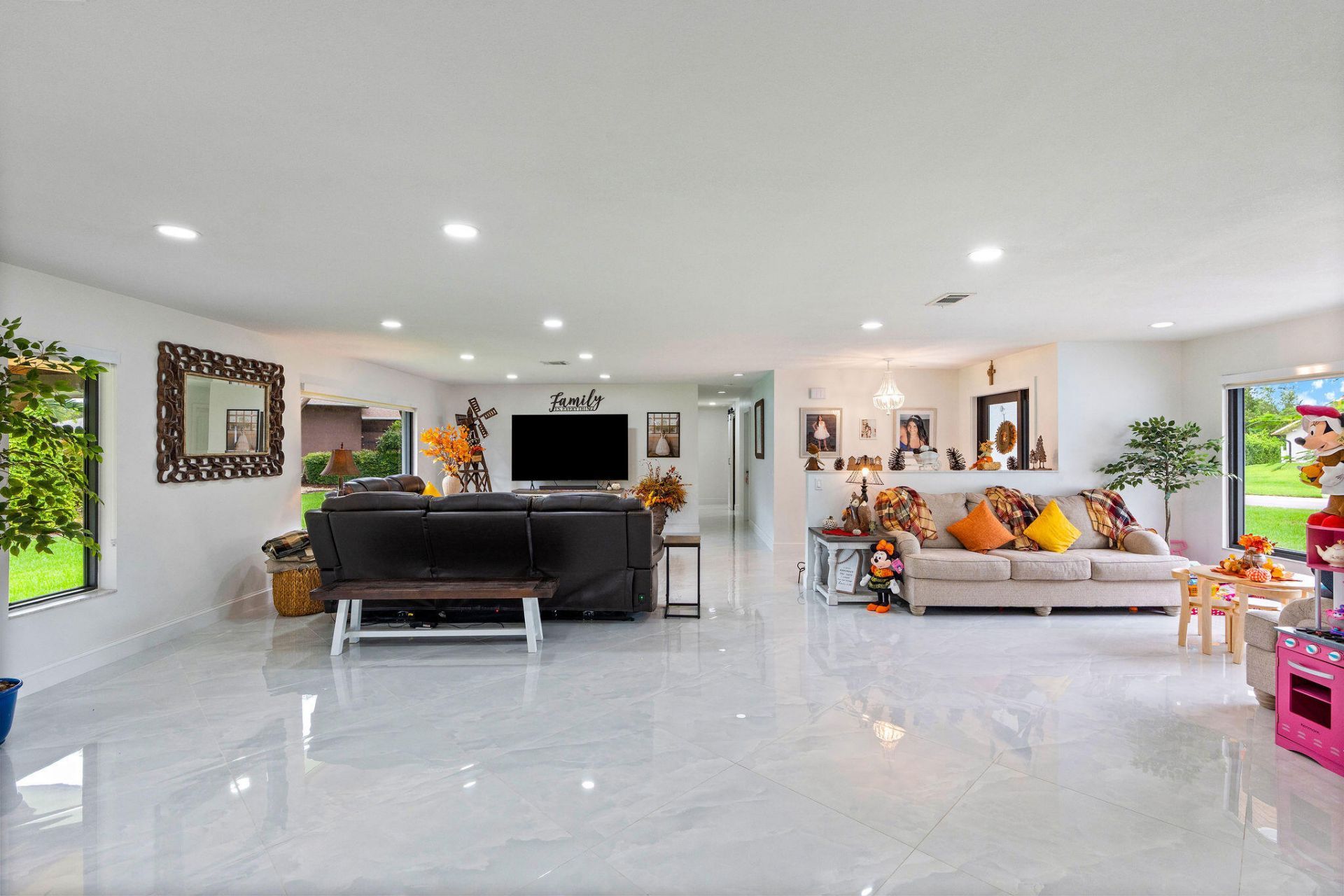 20421 SW 50th Place, Southwest Ranches, FL 33332 Photo