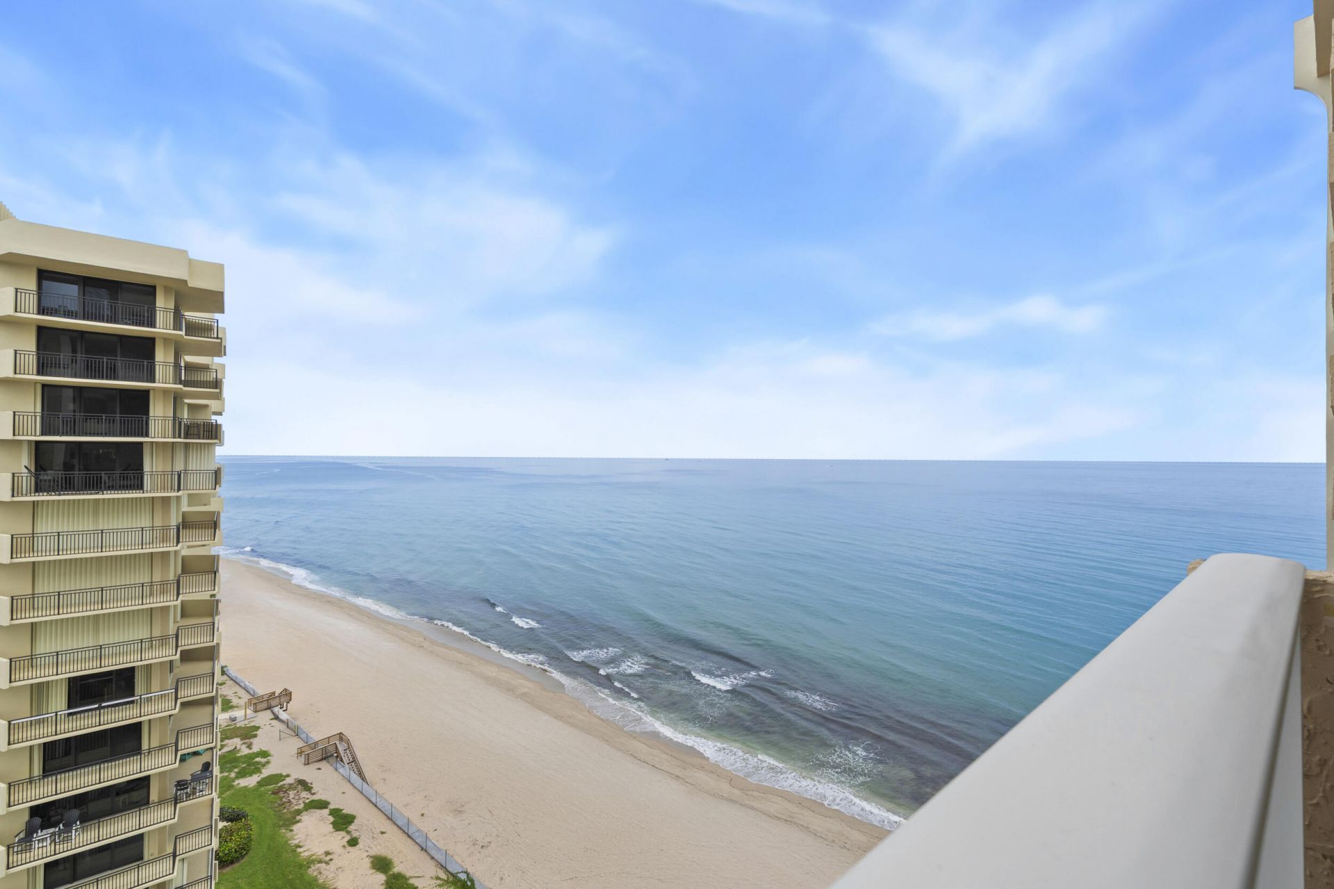 5440 N Ocean Drive, Unit 1404, Singer Island, FL 33404 Photo