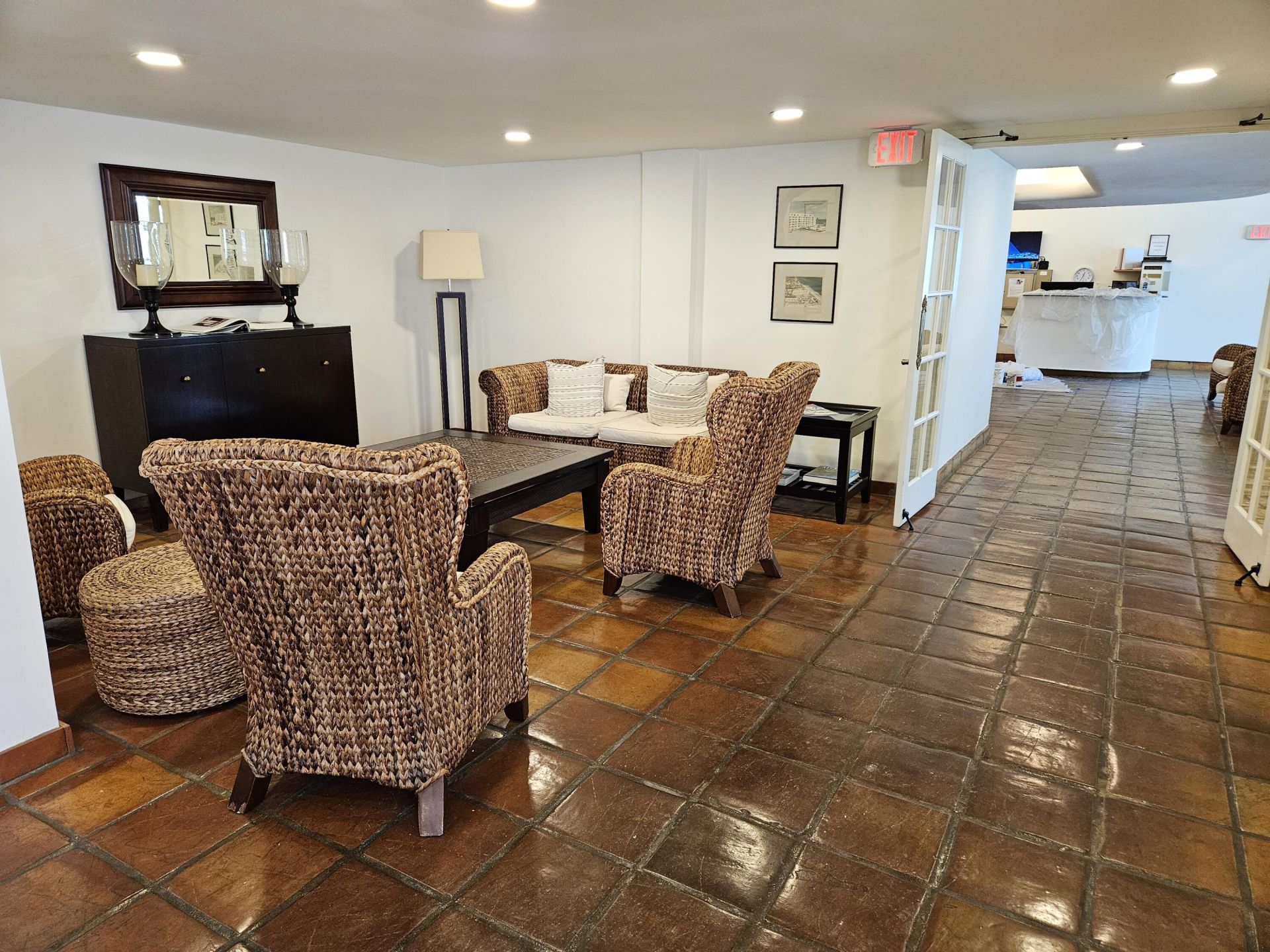 139 Sunrise Avenue, Unit 2080, Palm Beach, FL 33480 Photo