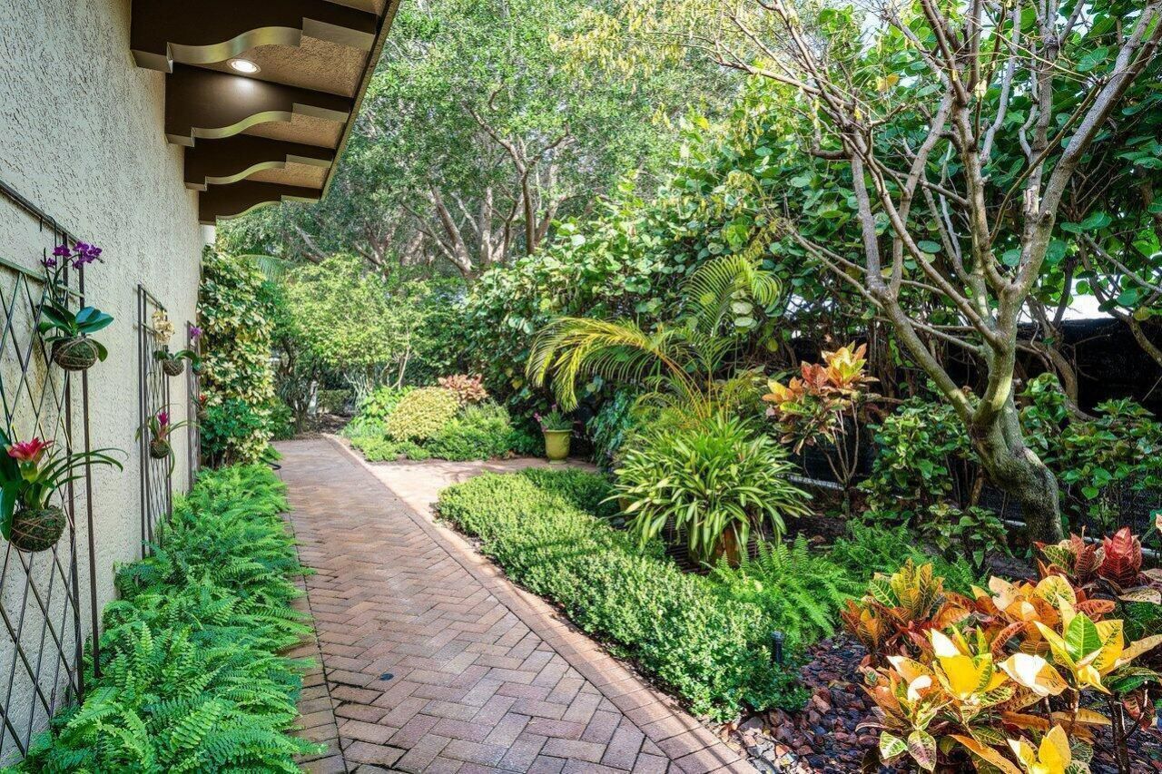 910 Via Villagio, Hypoluxo, FL 33462 Photo