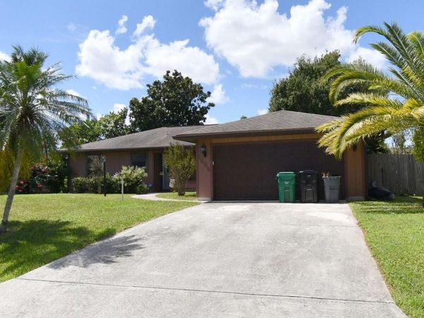 1656 SW NORMAN Lane, Port St. Lucie, FL 34984