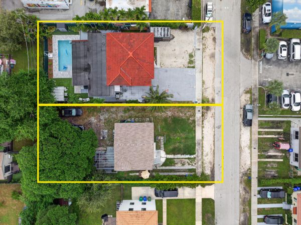 3711 SW 27th Terrace, Miami, FL 33188