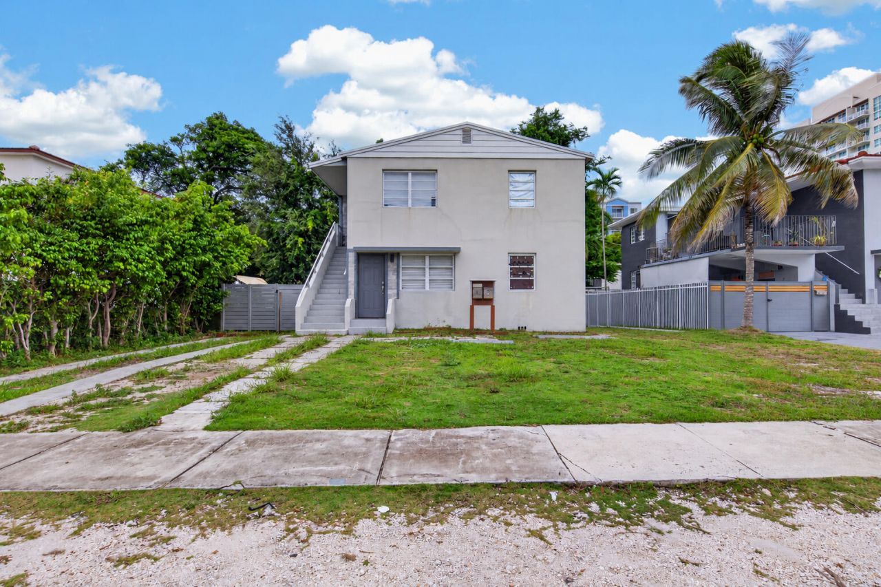 3711 SW 27th Terrace, Miami, FL 33188 Photo