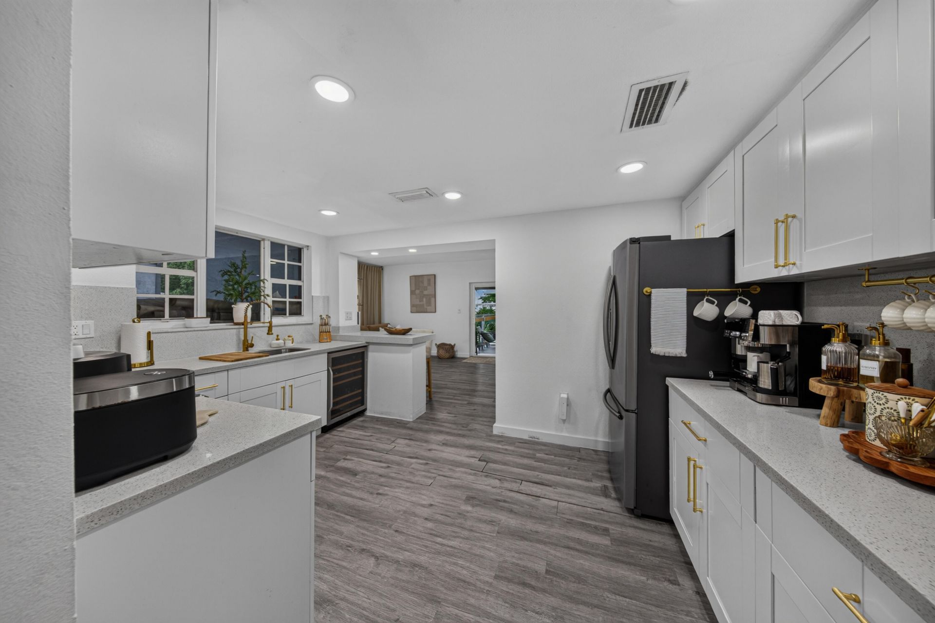 3711 SW 27th Terrace, Miami, FL 33188 Photo