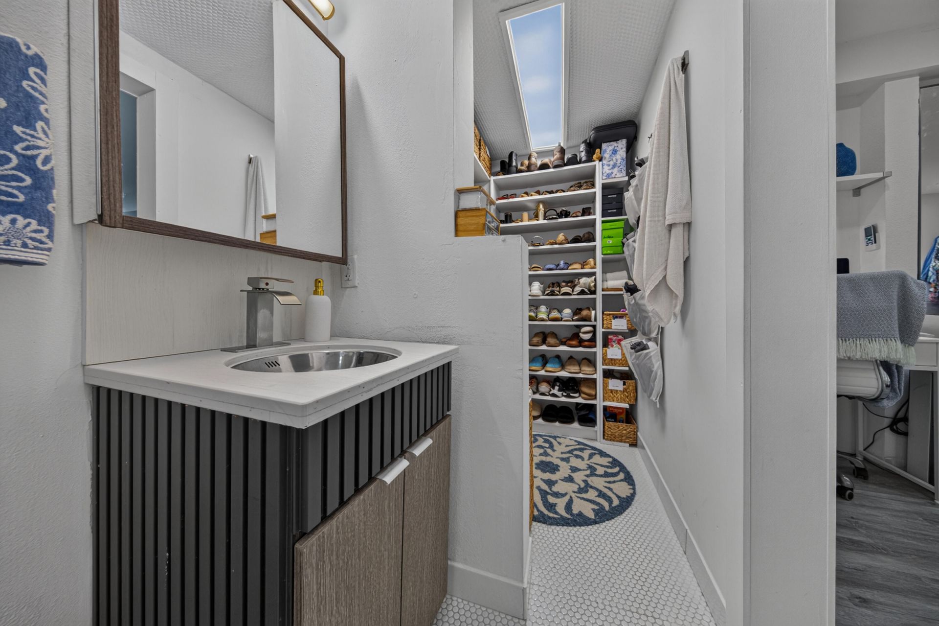 3711 SW 27th Terrace, Miami, FL 33188 Photo