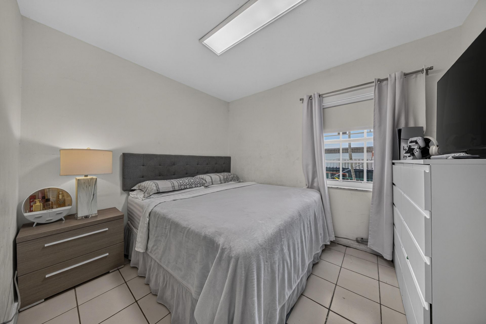 3711 SW 27th Terrace, Miami, FL 33188 Photo