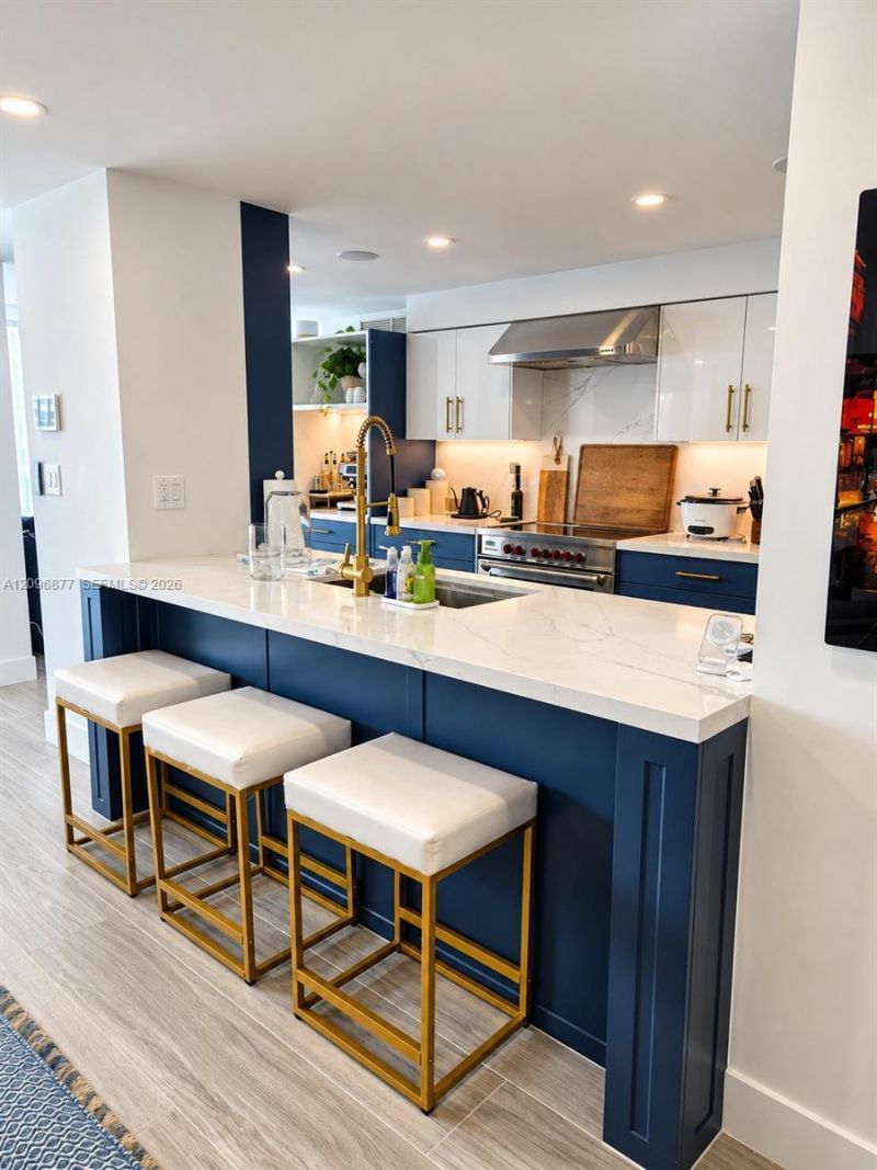 2655 Collins Ave, Unit 503, Miami Beach, FL 33140 Photo
