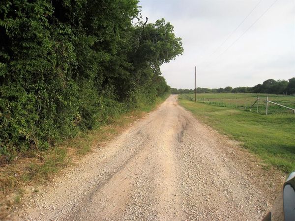 725 Park Avenue, Whitney, TX 76692