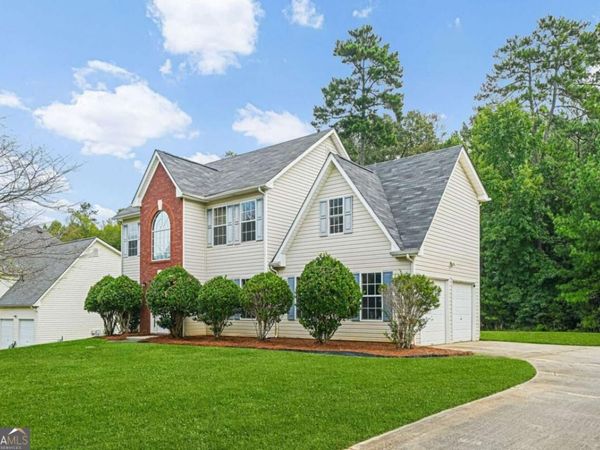 9426 Carnes Crossing Circle, Jonesboro, GA 30236