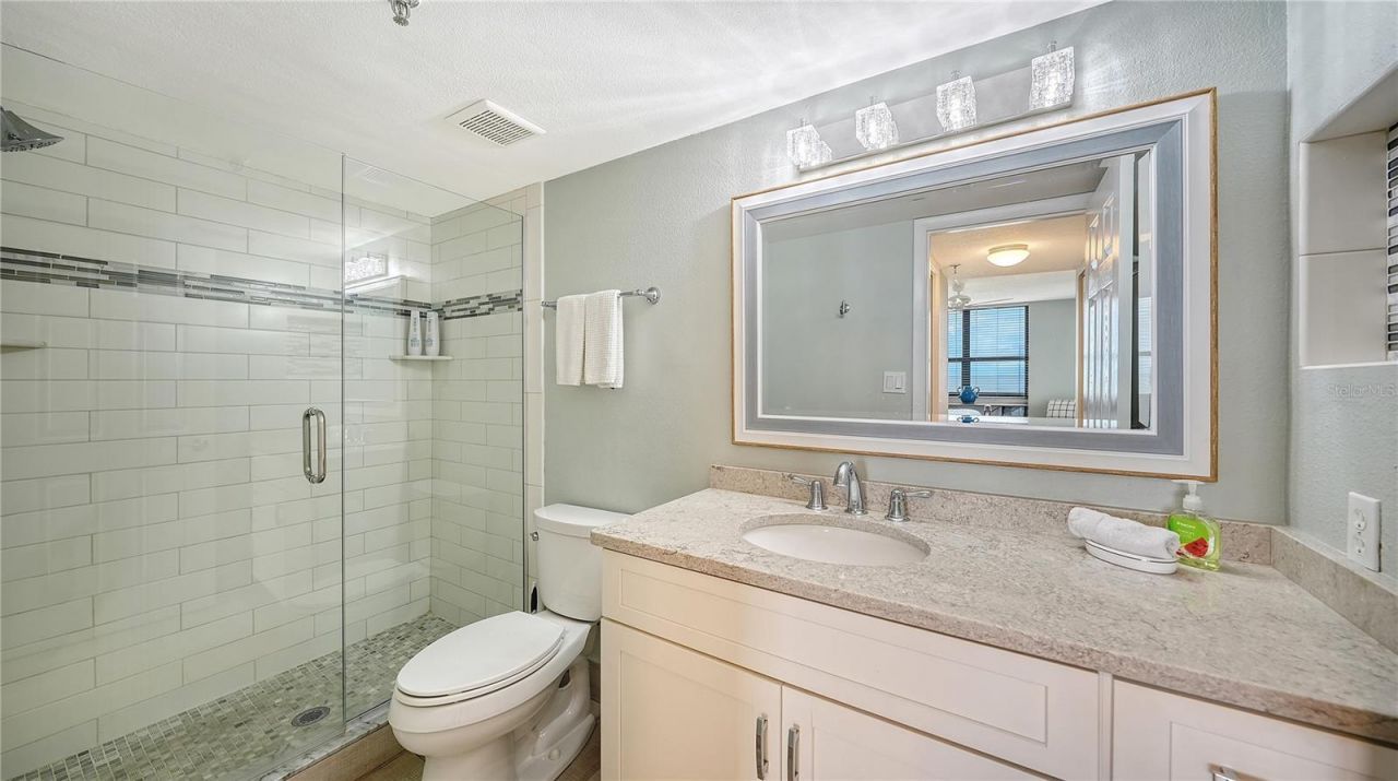 4525 Gulf Of Mexico Drive, Unit 204, Longboat Key, FL 34228 Photo