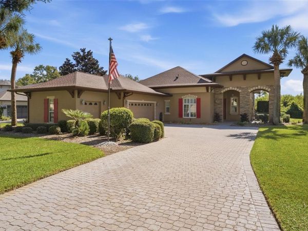 39118 GRIFFIN LANDING , LADY LAKE, FL 32159