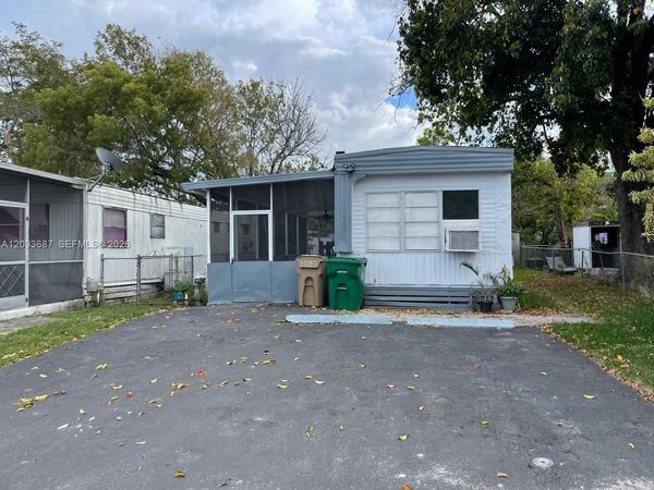 13380 SW 9th St , Unit 13380, Davie, FL 33325