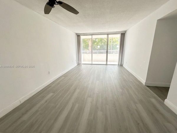 1080 94th St , Unit 103, Bay Harbor Islands, FL 33154