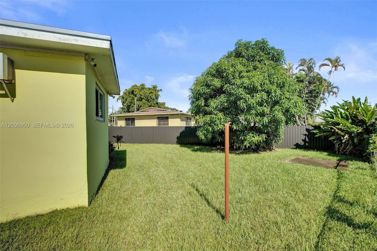 9105 Little River Dr , Miami, FL 33147 Photo