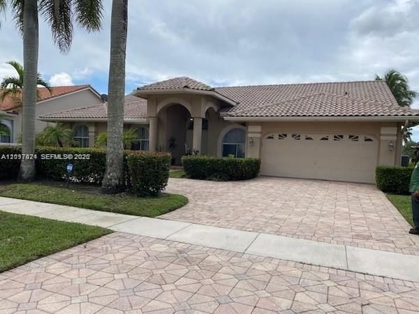 531 NW 108th Ave , Plantation, FL 33324