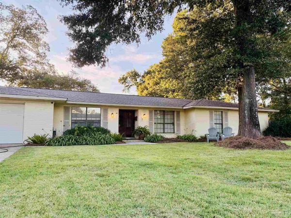 4485 Mcclellan Rd, Pensacola, FL 32503