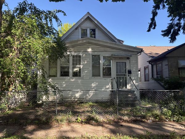4730 N 29th St, Milwaukee, WI 53209
