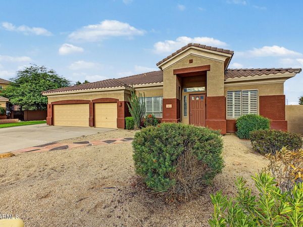1571 E STIRRUP Court, Gilbert, AZ 85296