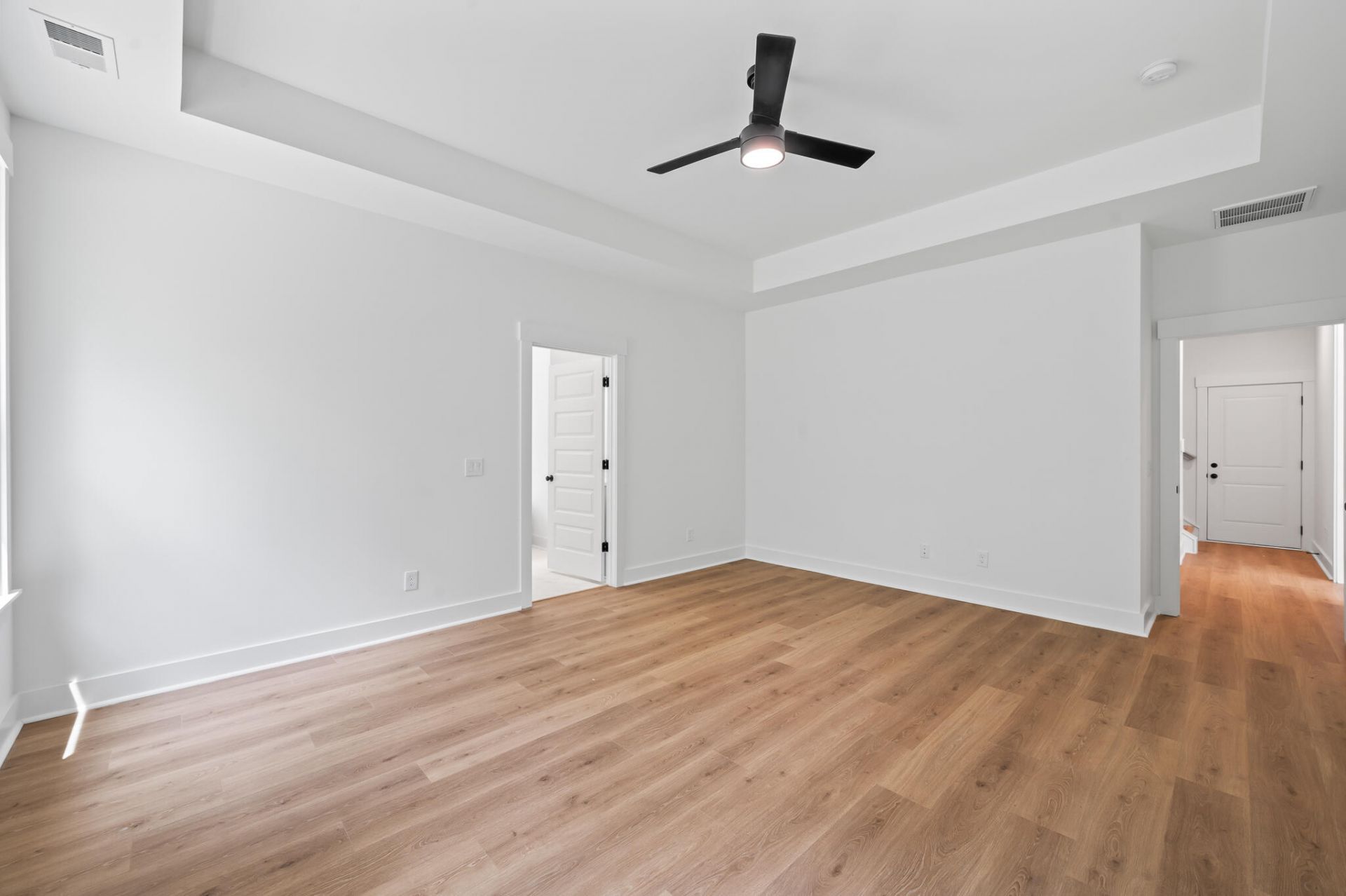 4503 Chisolm Road Photo 8