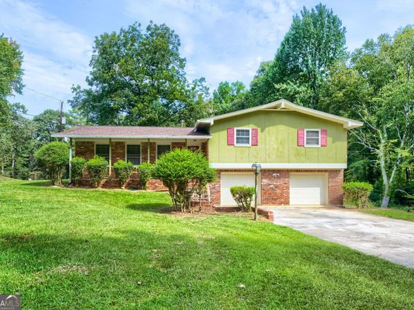 3435 Spring Valley Boulevard, College Park, GA 30349