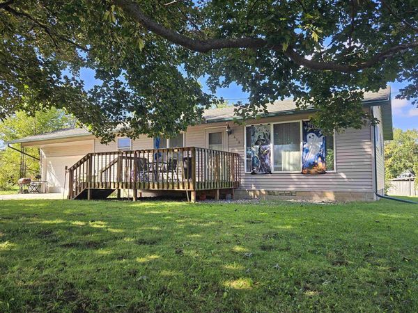 416 E 7th Street, Cresco, IA 52136