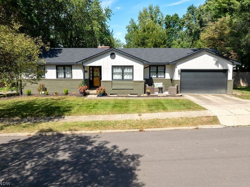 1133 Romayne Drive, Akron, OH 44313 Photo 1