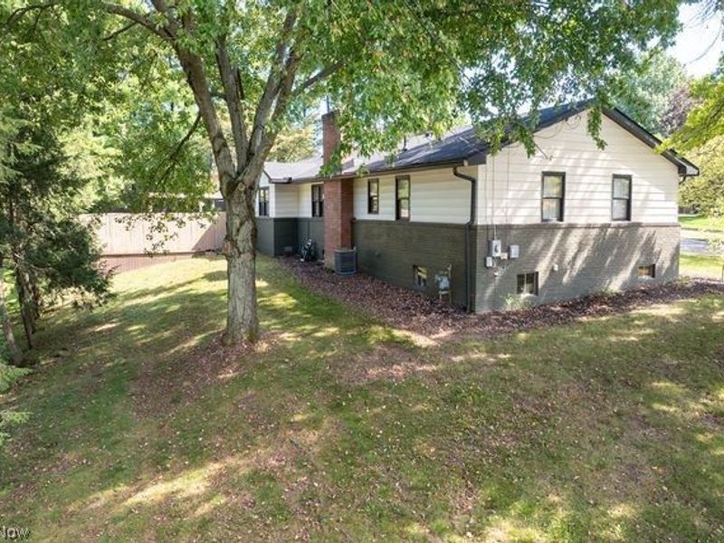 1133 Romayne Drive, Akron, OH 44313 Photo 34