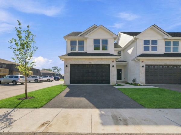 2021 Princess Court, Lockport, IL 60441