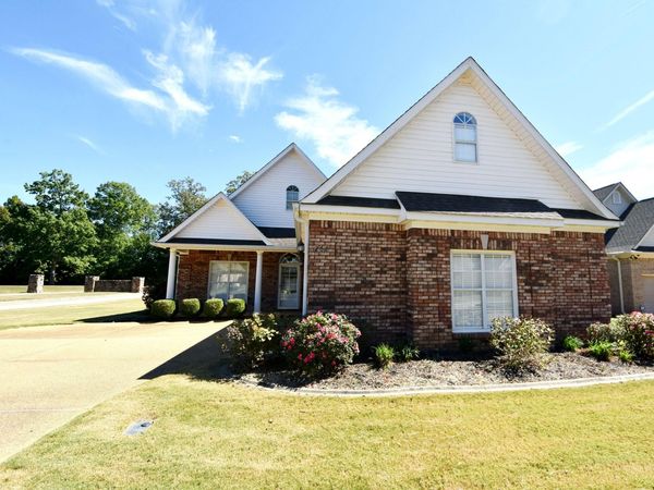 268 Silver Tree, Tupelo, MS 38801