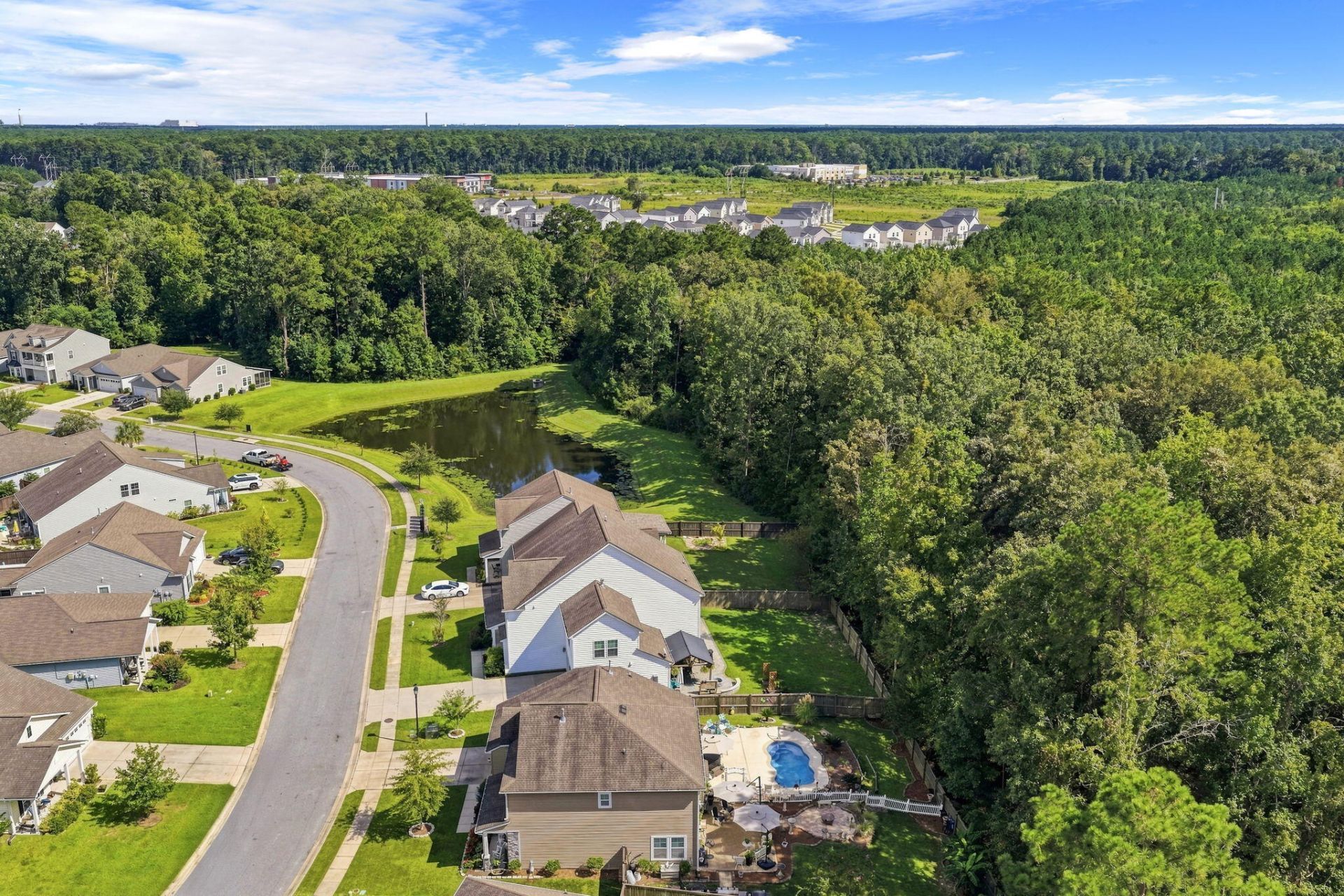560 Mountain Laurel Circle Photo 47