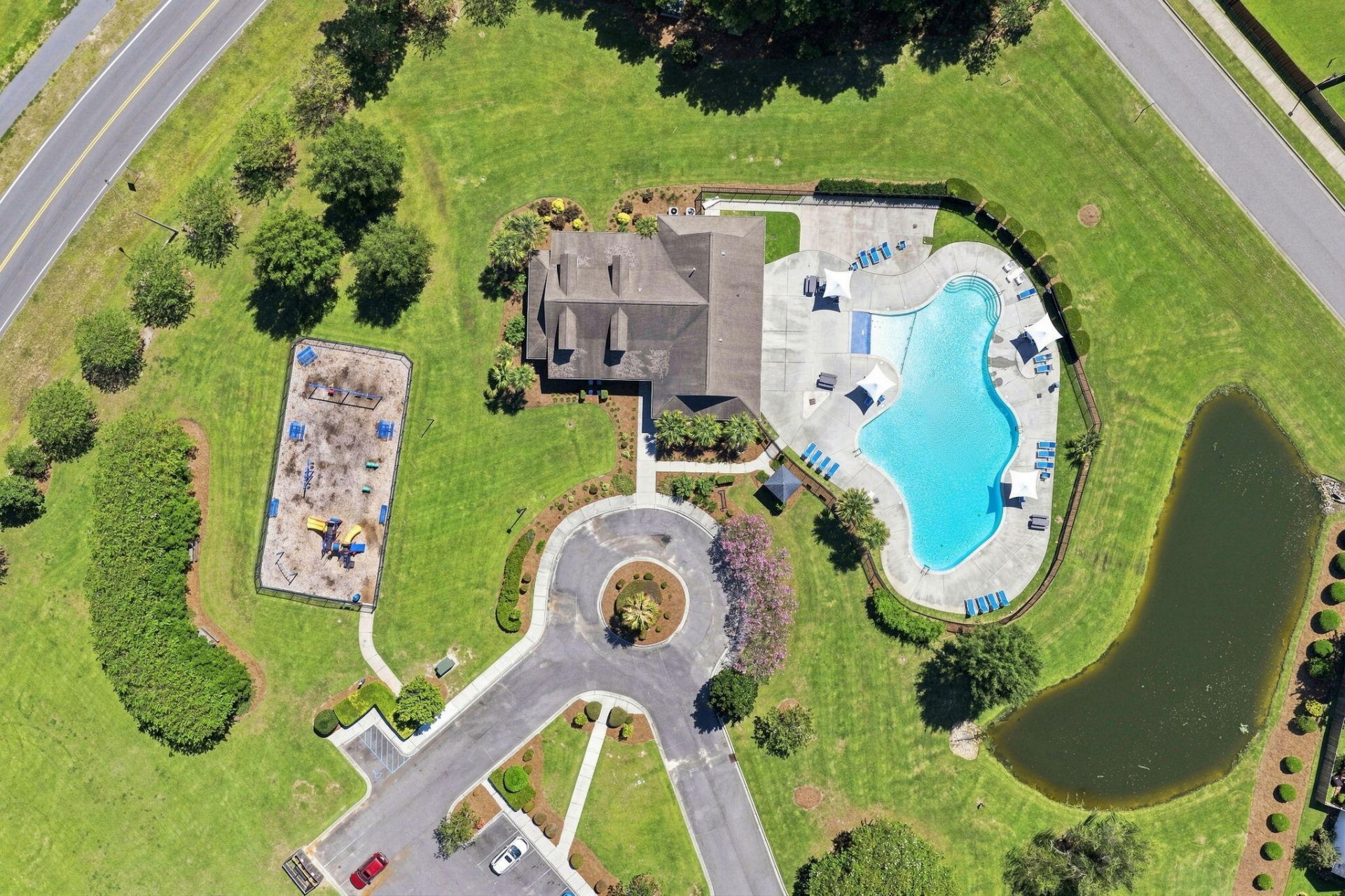 560 Mountain Laurel Circle Photo 48