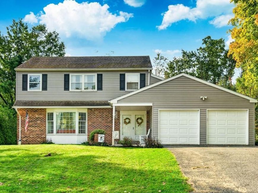 63 Lark Lane, Gilbertsville, PA 19525 Main Photo