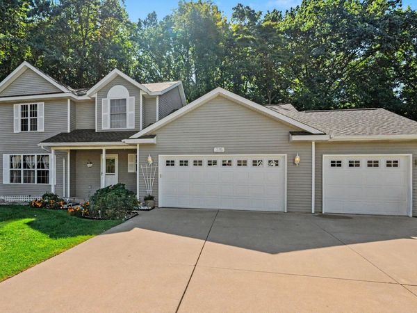 315 Abbington Circle, Battle Creek, MI 49015